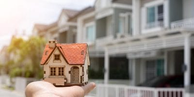 עומדים למכור או לרכוש דירה – מה כדאי לבדוק - עורך דין עדי רוזנשטיין