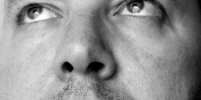 חייב שלא הודיע על בקשה לפשיטת רגל - עורך דין עדי רוזנשטיין לנושים שלו